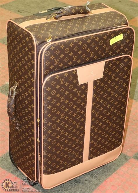 louis vuitton luggage replica set|louis vuitton bag copy.